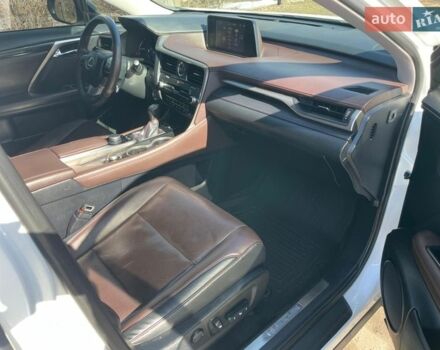 Белый Лексус РХ, объемом двигателя 2 л и пробегом 146 тыс. км за 27500 $, фото 17 на Automoto.ua