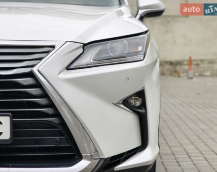 Білий Лексус РХ, об'ємом двигуна 3.46 л та пробігом 71 тис. км за 32000 $, фото 13 на Automoto.ua