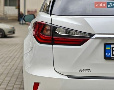 Білий Лексус РХ, об'ємом двигуна 3.46 л та пробігом 71 тис. км за 32000 $, фото 24 на Automoto.ua