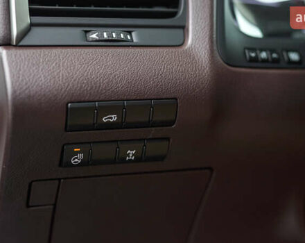 Белый Лексус РХ, объемом двигателя 2 л и пробегом 122 тыс. км за 31403 $, фото 18 на Automoto.ua