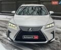 Белый Лексус РХ, объемом двигателя 2 л и пробегом 118 тыс. км за 29790 $, фото 1 на Automoto.ua
