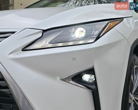 Білий Лексус РХ, об'ємом двигуна 3.46 л та пробігом 71 тис. км за 32000 $, фото 21 на Automoto.ua