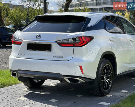 Білий Лексус РХ, об'ємом двигуна 2 л та пробігом 124 тис. км за 33900 $, фото 20 на Automoto.ua