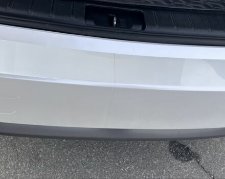 Білий Лексус РХ, об'ємом двигуна 2 л та пробігом 100 тис. км за 32999 $, фото 18 на Automoto.ua