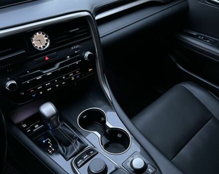 Белый Лексус РХ, объемом двигателя 2 л и пробегом 68 тыс. км за 32900 $, фото 22 на Automoto.ua