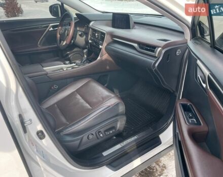 Белый Лексус РХ, объемом двигателя 2 л и пробегом 147 тыс. км за 27700 $, фото 29 на Automoto.ua