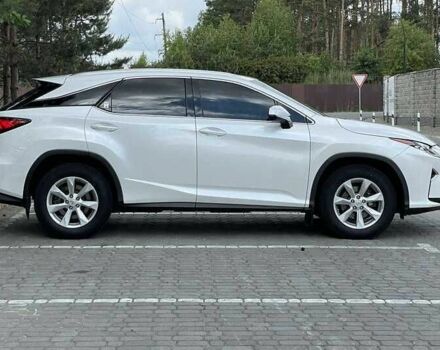 Білий Лексус РХ, об'ємом двигуна 2 л та пробігом 107 тис. км за 28000 $, фото 4 на Automoto.ua