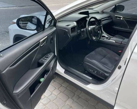 Білий Лексус РХ, об'ємом двигуна 2 л та пробігом 107 тис. км за 28000 $, фото 8 на Automoto.ua