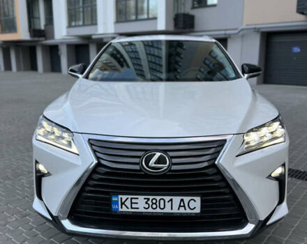 Белый Лексус РХ, объемом двигателя 2 л и пробегом 68 тыс. км за 32900 $, фото 1 на Automoto.ua