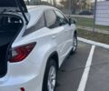 Білий Лексус РХ, об'ємом двигуна 2 л та пробігом 110 тис. км за 29100 $, фото 1 на Automoto.ua