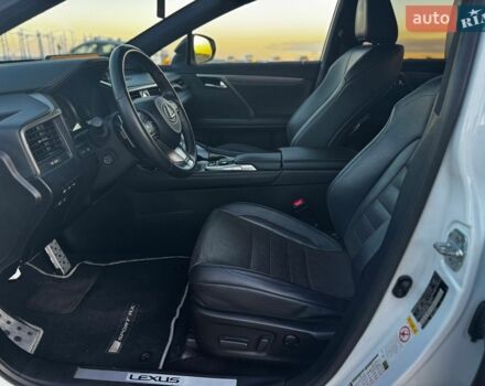Білий Лексус РХ, об'ємом двигуна 3.46 л та пробігом 56 тис. км за 33500 $, фото 11 на Automoto.ua