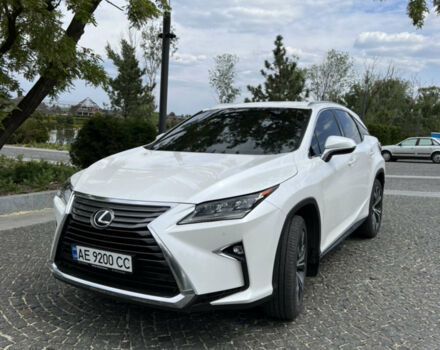 Белый Лексус РХ, объемом двигателя 2 л и пробегом 136 тыс. км за 34500 $, фото 5 на Automoto.ua