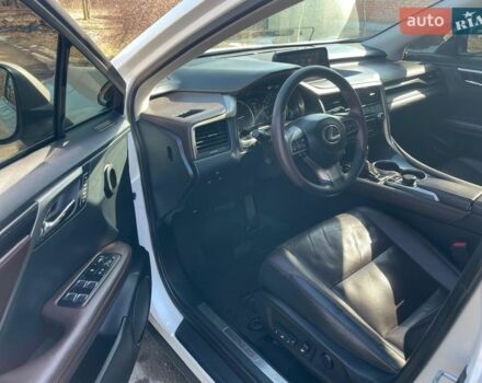 Белый Лексус РХ, объемом двигателя 2 л и пробегом 146 тыс. км за 27500 $, фото 10 на Automoto.ua