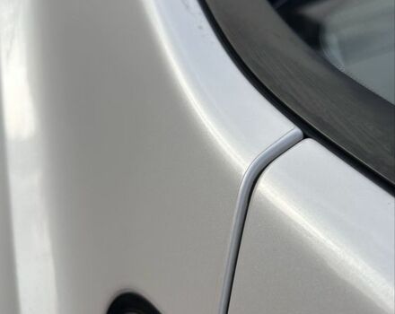 Білий Лексус РХ, об'ємом двигуна 2 л та пробігом 100 тис. км за 32999 $, фото 23 на Automoto.ua