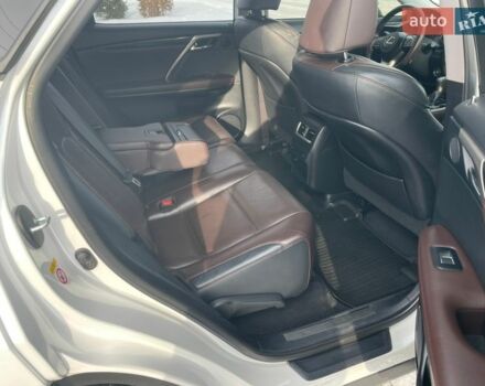 Белый Лексус РХ, объемом двигателя 2 л и пробегом 147 тыс. км за 27700 $, фото 31 на Automoto.ua