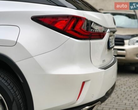 Білий Лексус РХ, об'ємом двигуна 3.46 л та пробігом 71 тис. км за 32000 $, фото 22 на Automoto.ua