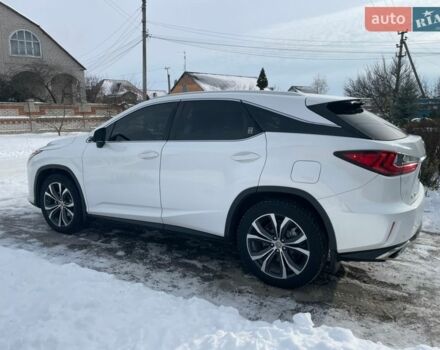 Белый Лексус РХ, объемом двигателя 2 л и пробегом 147 тыс. км за 27700 $, фото 7 на Automoto.ua