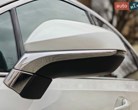 Білий Лексус РХ, об'ємом двигуна 3.46 л та пробігом 71 тис. км за 32000 $, фото 82 на Automoto.ua