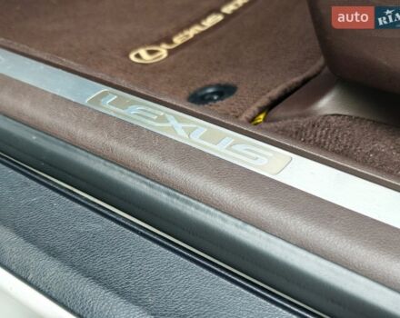 Білий Лексус РХ, об'ємом двигуна 3.46 л та пробігом 71 тис. км за 32000 $, фото 39 на Automoto.ua
