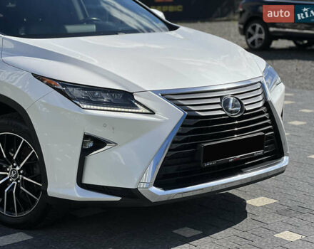 Білий Лексус РХ, об'ємом двигуна 2 л та пробігом 124 тис. км за 33900 $, фото 12 на Automoto.ua