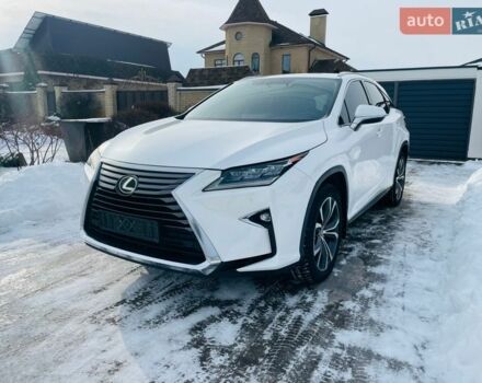 Белый Лексус РХ, объемом двигателя 2 л и пробегом 147 тыс. км за 27700 $, фото 3 на Automoto.ua