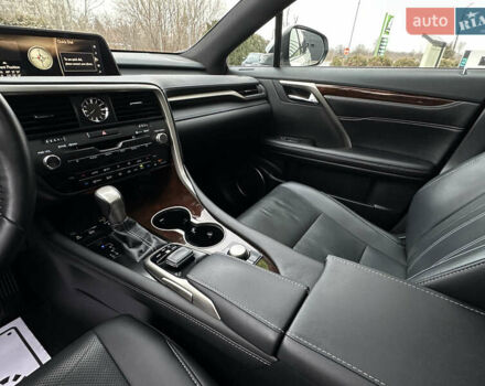 Белый Лексус РХ, объемом двигателя 3.5 л и пробегом 143 тыс. км за 33500 $, фото 115 на Automoto.ua