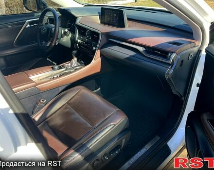 Білий Лексус РХ, об'ємом двигуна 2 л та пробігом 147 тис. км за 26000 $, фото 10 на Automoto.ua