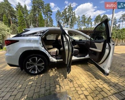 Білий Лексус РХ, об'ємом двигуна 2 л та пробігом 109 тис. км за 34500 $, фото 8 на Automoto.ua