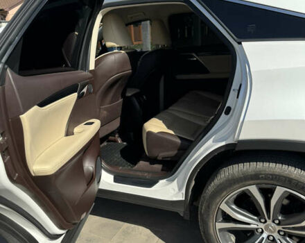 Белый Лексус РХ, объемом двигателя 2 л и пробегом 142 тыс. км за 31000 $, фото 17 на Automoto.ua