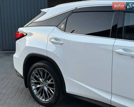 Белый Лексус РХ, объемом двигателя 2 л и пробегом 139 тыс. км за 42000 $, фото 19 на Automoto.ua