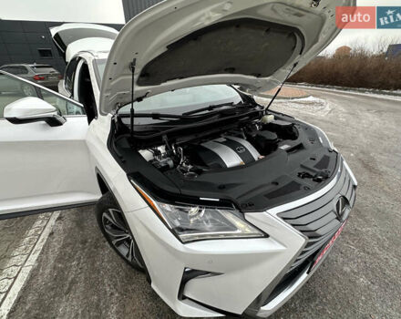 Белый Лексус РХ, объемом двигателя 3.5 л и пробегом 143 тыс. км за 33500 $, фото 177 на Automoto.ua