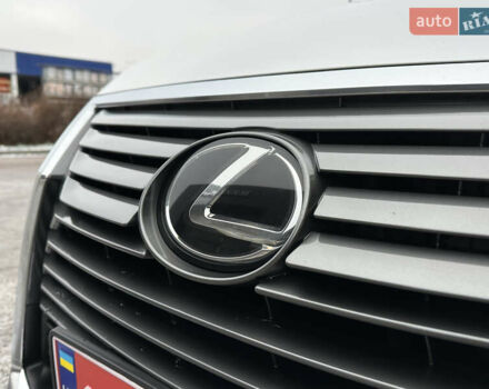 Белый Лексус РХ, объемом двигателя 3.5 л и пробегом 143 тыс. км за 33500 $, фото 26 на Automoto.ua