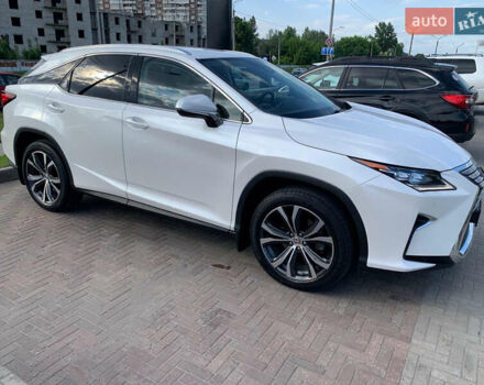 Белый Лексус РХ, объемом двигателя 2 л и пробегом 170 тыс. км за 29000 $, фото 3 на Automoto.ua