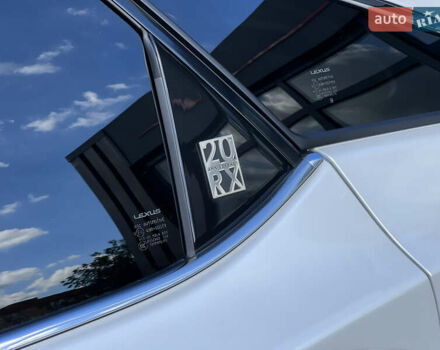 Білий Лексус РХ, об'ємом двигуна 2 л та пробігом 124 тис. км за 33900 $, фото 9 на Automoto.ua