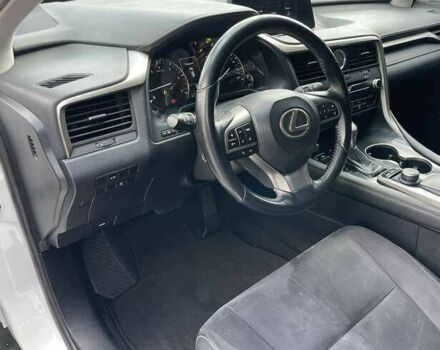 Білий Лексус РХ, об'ємом двигуна 2 л та пробігом 107 тис. км за 28000 $, фото 9 на Automoto.ua