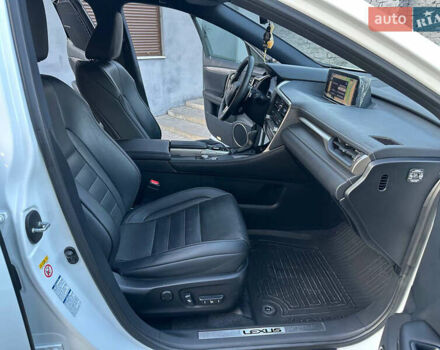 Белый Лексус РХ, объемом двигателя 2 л и пробегом 139 тыс. км за 42000 $, фото 25 на Automoto.ua
