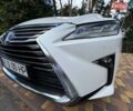 Белый Лексус РХ, объемом двигателя 2 л и пробегом 157 тыс. км за 33000 $, фото 1 на Automoto.ua