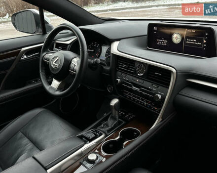 Белый Лексус РХ, объемом двигателя 3.5 л и пробегом 143 тыс. км за 33500 $, фото 154 на Automoto.ua