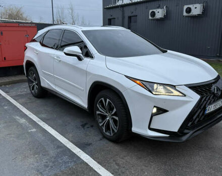 Белый Лексус РХ, объемом двигателя 3.5 л и пробегом 180 тыс. км за 32500 $, фото 1 на Automoto.ua