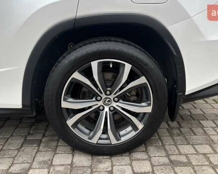 Білий Лексус РХ, об'ємом двигуна 2 л та пробігом 263 тис. км за 26000 $, фото 15 на Automoto.ua