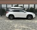 Білий Лексус РХ, об'ємом двигуна 2 л та пробігом 162 тис. км за 30251 $, фото 1 на Automoto.ua