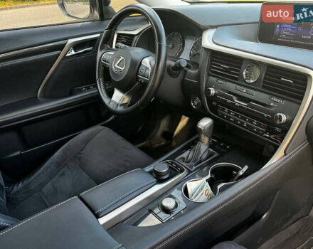 Белый Лексус РХ, объемом двигателя 2 л и пробегом 100 тыс. км за 30999 $, фото 6 на Automoto.ua