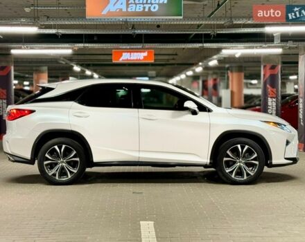 Белый Лексус РХ, объемом двигателя 3.46 л и пробегом 56 тыс. км за 32499 $, фото 2 на Automoto.ua
