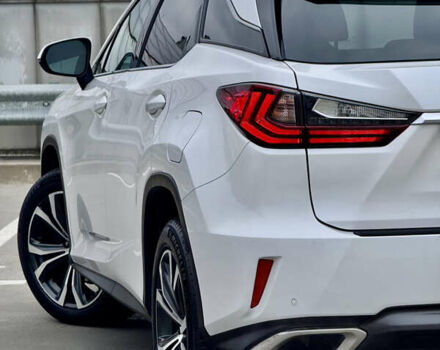 Лексус РХ 2018 в Киеве на Automoto.ua Белый Лексус РХ, объемом двигателя 3.46 л и пробегом 135 тыс. км за 29999 $, фото 14 на Automoto.ua