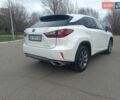 Білий Лексус РХ, об'ємом двигуна 2 л та пробігом 117 тис. км за 36000 $, фото 30 на Automoto.ua