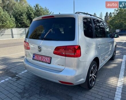 Белый Лексус РХ, объемом двигателя 2 л и пробегом 108 тыс. км за 33500 $, фото 4 на Automoto.ua