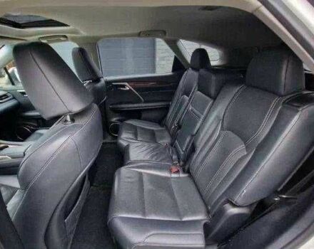 Лексус РХ 2018 в Одессе на Automoto.ua Белый Лексус РХ, объемом двигателя 0 л и пробегом 90 тыс. км за 25000 $, фото 12 на Automoto.ua