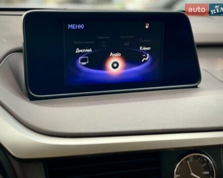 Білий Лексус РХ, об'ємом двигуна 2 л та пробігом 75 тис. км за 38000 $, фото 29 на Automoto.ua