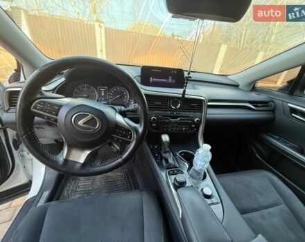 Белый Лексус РХ, объемом двигателя 2 л и пробегом 168 тыс. км за 31500 $, фото 9 на Automoto.ua