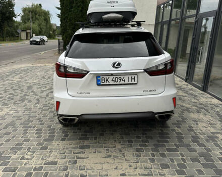 Белый Лексус РХ, объемом двигателя 2 л и пробегом 159 тыс. км за 31600 $, фото 19 на Automoto.ua